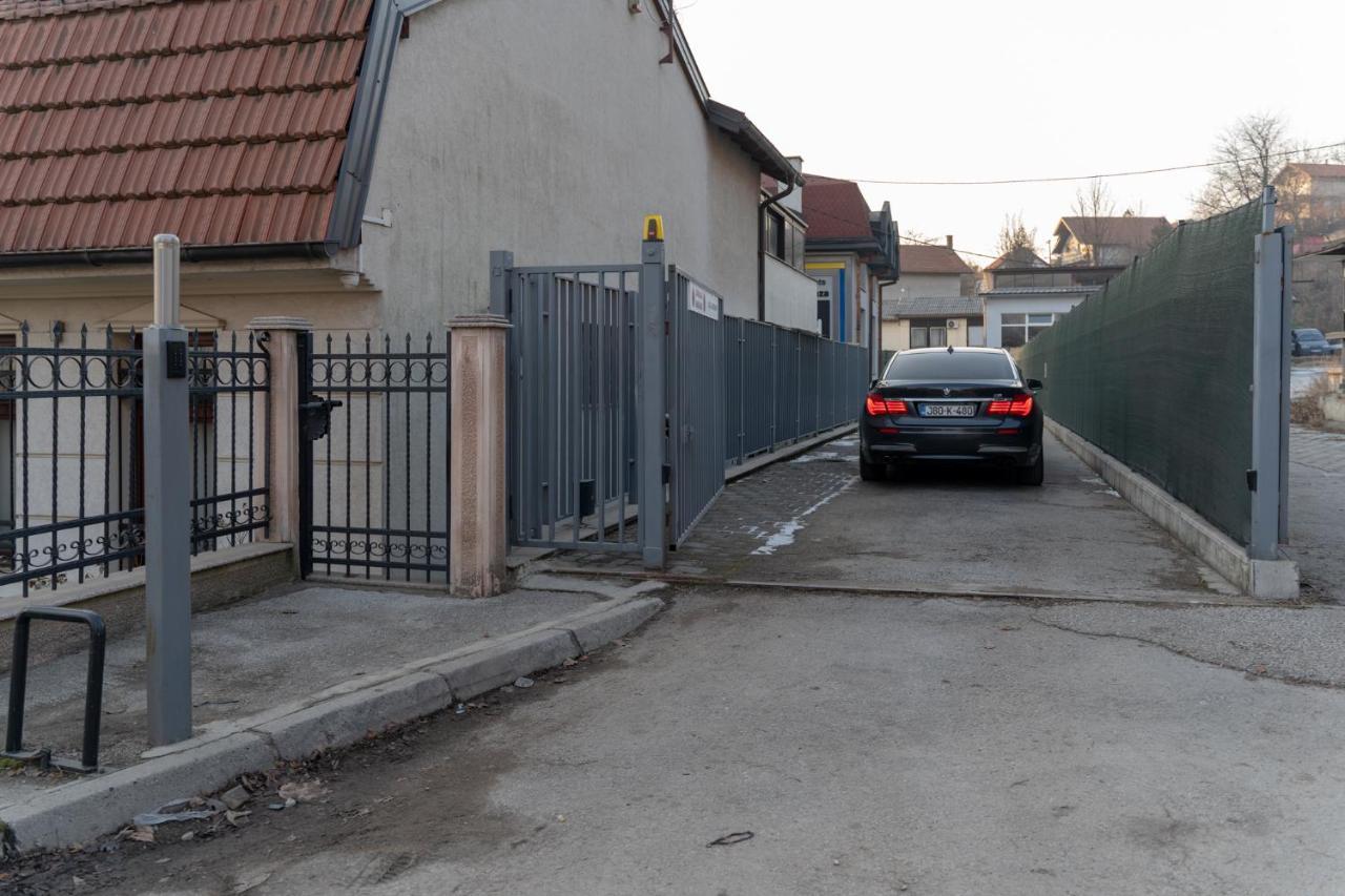 Apartments Slana Oaza Tuzla Exterior foto